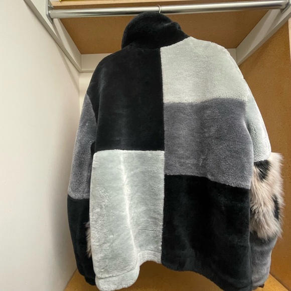 Coat - Picture 2 of 3